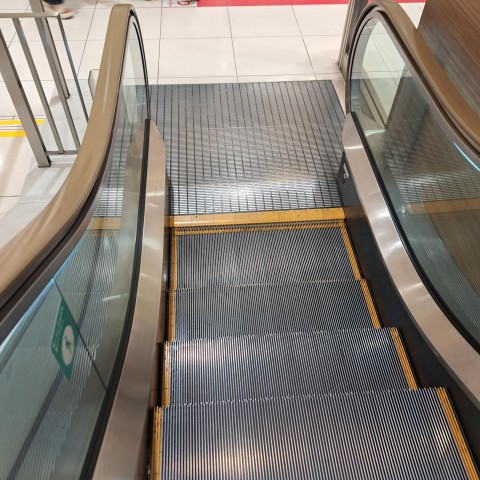 ÉY